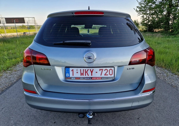 Opel Astra cena 26900 przebieg: 169422, rok produkcji 2014 z Częstochowa małe 191